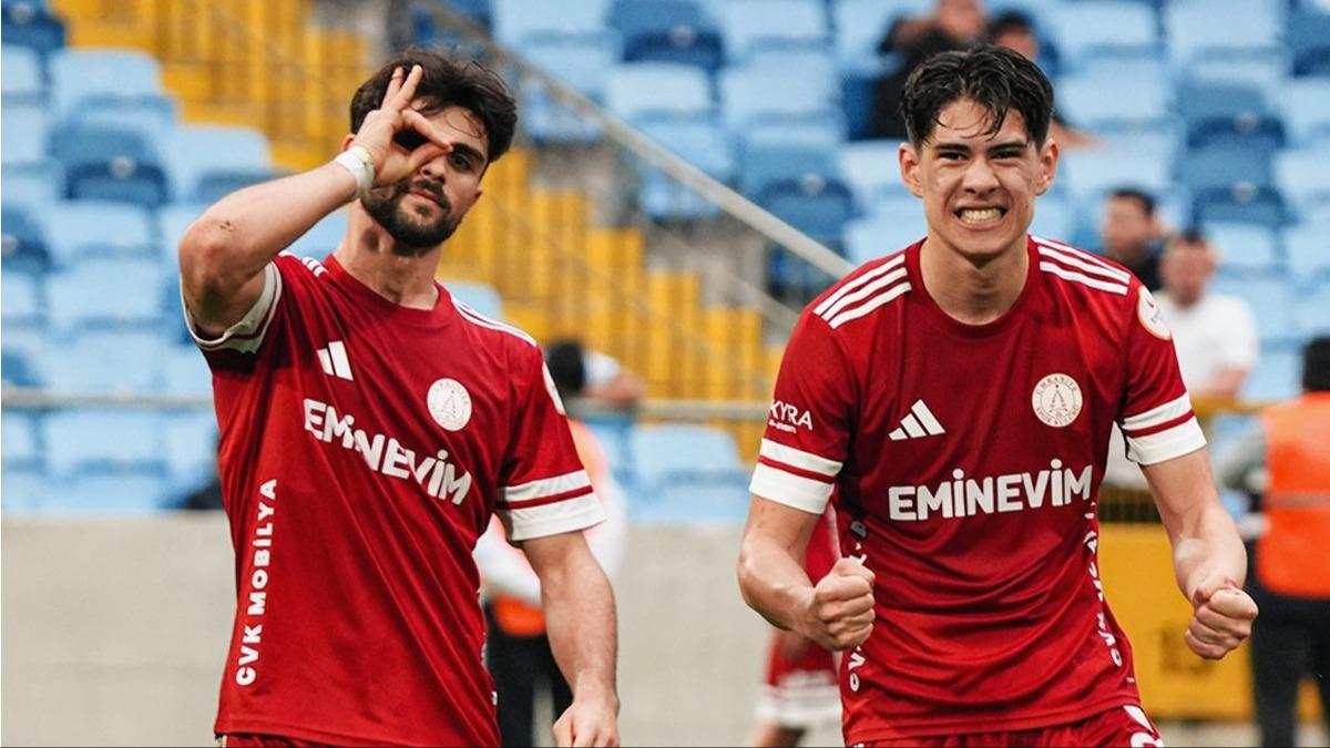 �mraniyespor, Adana Demirspor deplasman�ndan 3 puanla d�nd�