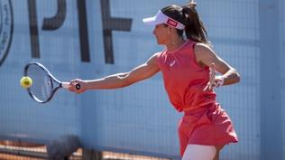 Zeynep S�nmez, Madrid A��k'a veda etti