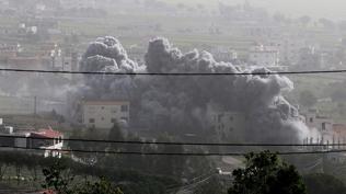 Hizbullah ve �srail'den pe� pe�e kar��l�kl� sald�r�lar