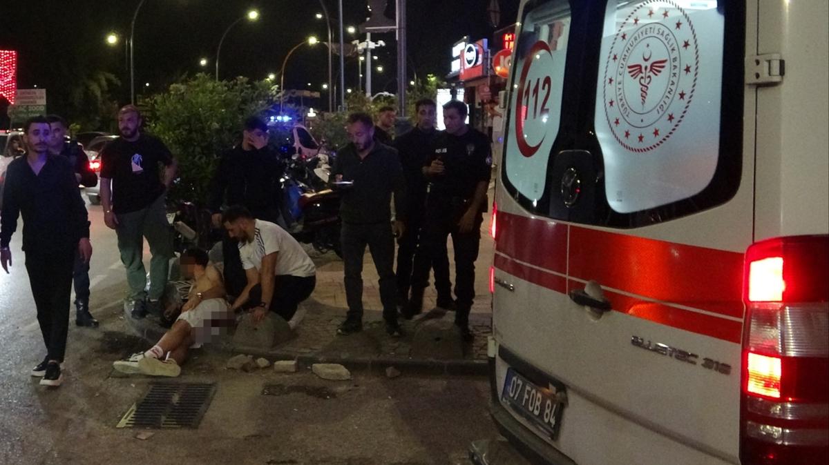 Derbi co�kusuna g�lge d���rm��t�... Taraftar� b��aklayan ��pheli yakaland�