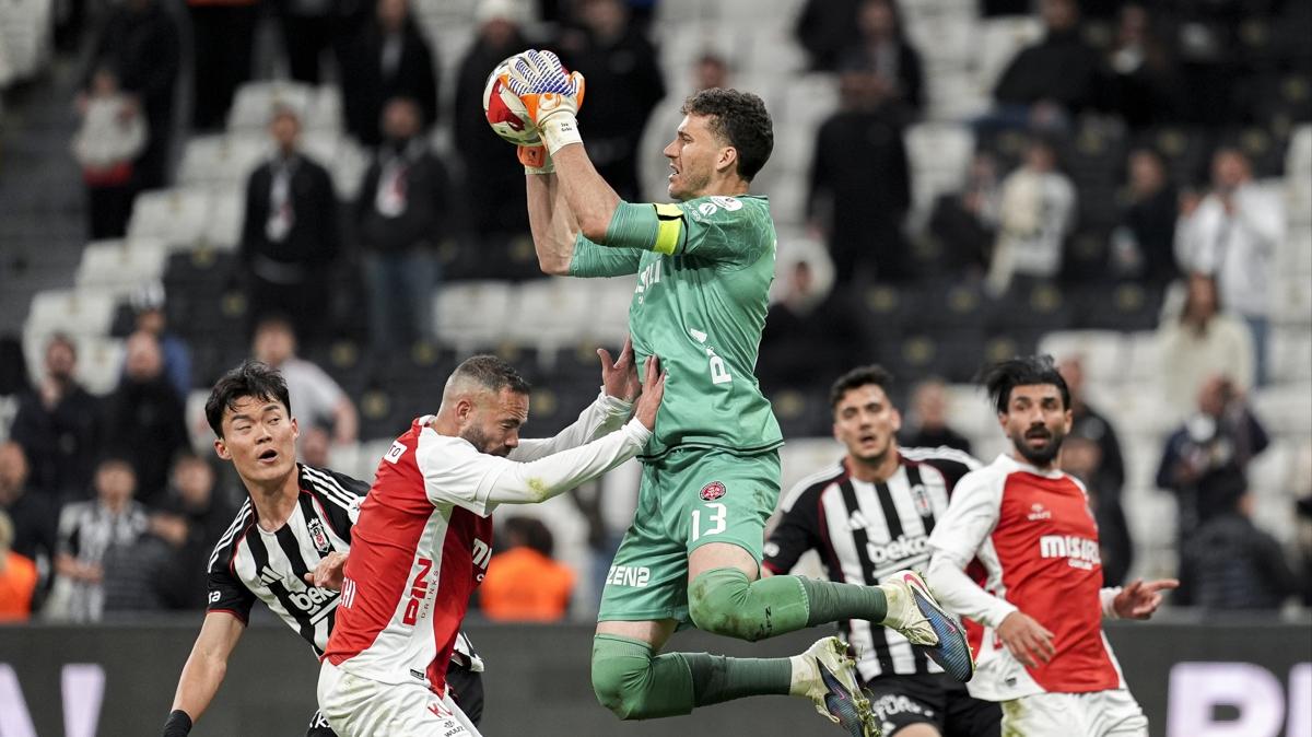 Ivo Grbic: Bizim i�in kalan ma�lar final niteli�inde