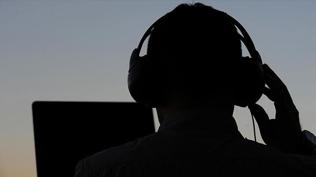 Kosova'da S�rbistan i�in casusluk yapan AG�T �al��an�na hapis cezas�