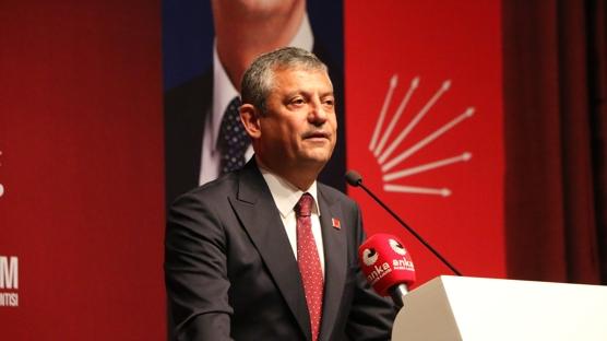 �zg�r �zel yeni parti i�in tarih verdi