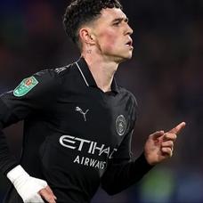 Milan'dan y�l�n transfer bombas�! G�zler Manchester City'nin y�ld�z�nda...