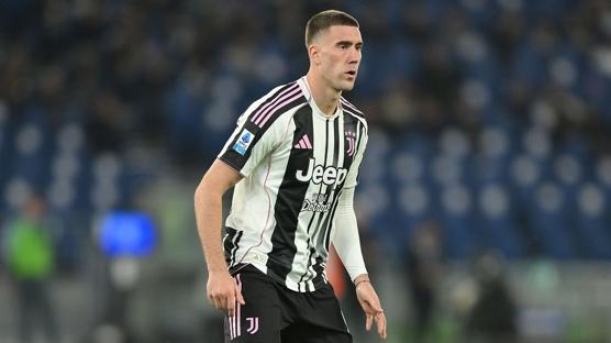 Beşiktaş'a Vlahovic'ten kötü haber!