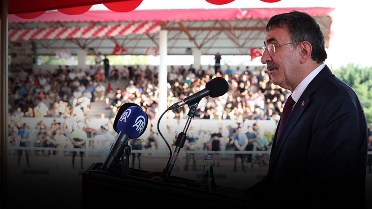 Barış Harekatı'nın 52. yılında sert uyarı: 'Kıbrıs hiçbir zaman Rum adası olmayacak'