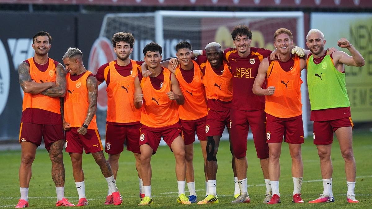 Galatasaray, yeni sezon mesaisini s�rd�rd�