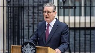 Keir Starmer, başbakanlık görevinden resmen istifa etti