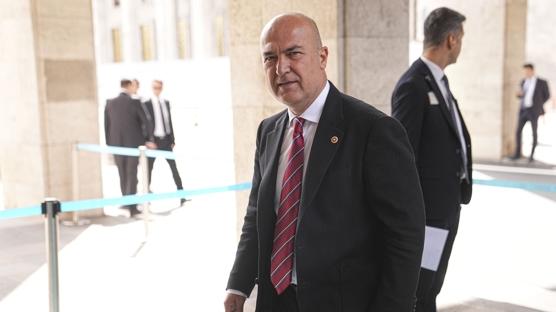 CHP'de vekil istifalar� ba�lad�