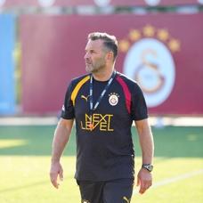 Galatasaray, yeni sezon mesaisini sürdürüyor