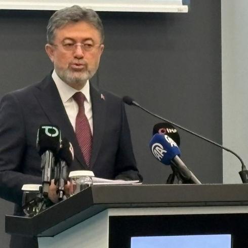 Ayd�n'da dev su yat�r�m�! Bakan Yumakl�: Ku�adas�-S�ke hatt�nda imzalar at�ld�