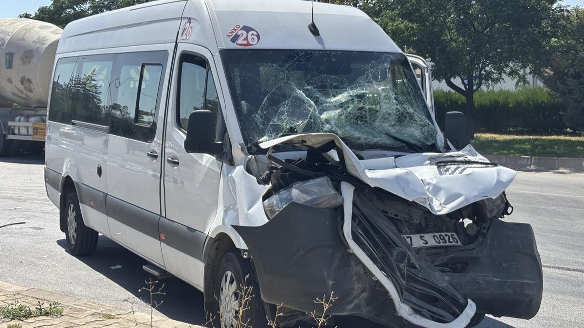 Gaziantep'te feci kaza: 11 ki�i yaraland�