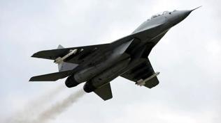 19 adet MiG-29 havalimanına geldi