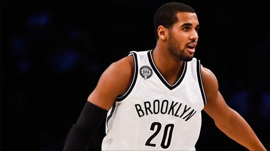 Ani bir a��klama ile duyurdu! Brandon Davies basketbolu b�rakt�