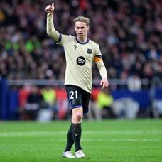 Barcelona'ya Frenkie De Jong'tan k�t� haber