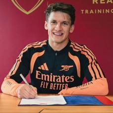 �mzalara at�ld�! Christos Tzolis, Arsenal'de