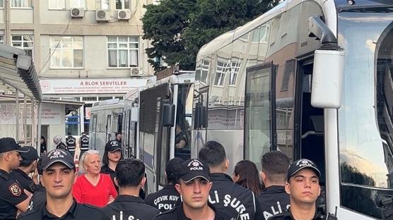 �zmit Belediyesi'ne soru�turma: 30 ��pheli adliyeye sevk edildi