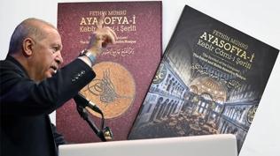 Cumhurbaşkanı Erdoğan'dan Ayasofya için özel takdim