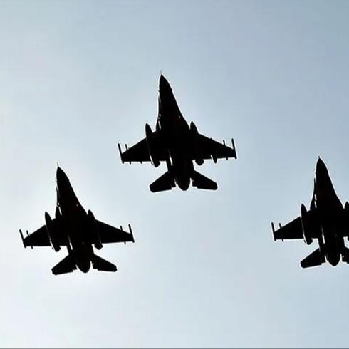 Hava sahas�n� ihlal eden �HA, F-16 taraf�ndan d���r�ld�