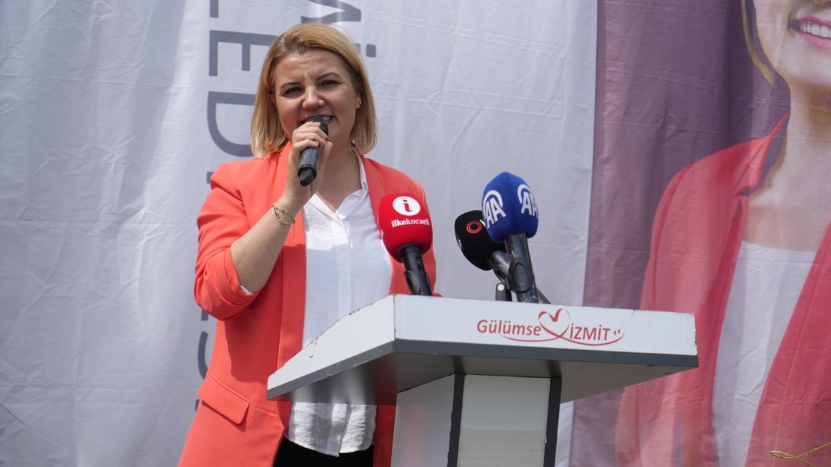 CHP'li Ba�kan g�revden uzakla�t�r�ld�