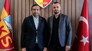 Kayserispor'da beklenmedik ayr�l�k! �lhan Parlak veda etti