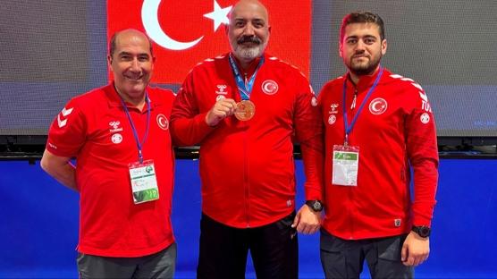 Milli para at�c�lardan S�rbistan'da madalya g�sterisi
