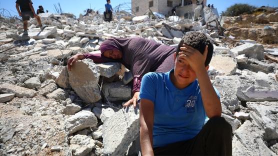 Netanyahu'dan Bat� �eria'da i�gali derinle�tirecek hamle: Ka�ak yerle�imlere onay, Filistinlilere ya