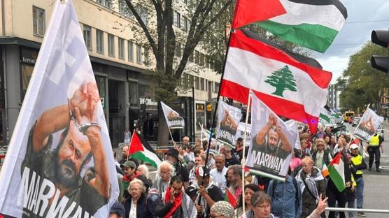 Soykırımcı İsrail'e İsveç'te protesto: Filistin bayraklarıyla sokaklara indiler