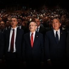 alt=