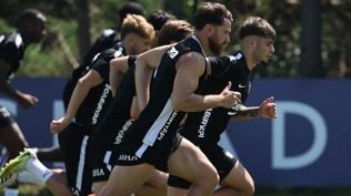 Beşiktaş, Midtjylland maçına hazırlanıyor