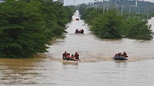 Çin'de sel felaketi 10 can aldı