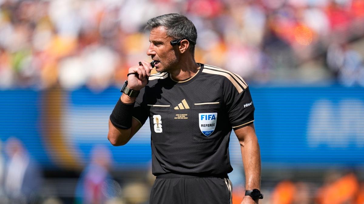 Dünya Kupası finalini yöneten Slavko Vincic'ten sürpriz veda!