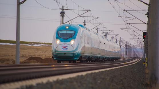 Eski�ehir-�stanbul YHT hatt� 12 ya��nda! 62 milyon yolcuya hizmet verildi