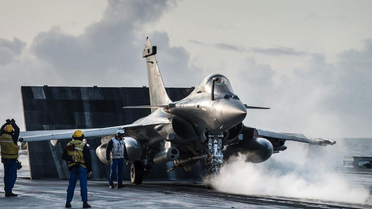 18 adet Rafale sava� u�a�� geliyor