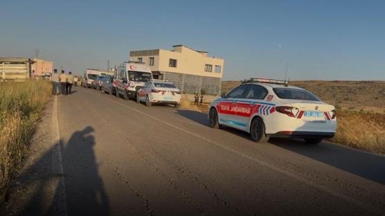 Gaziantep'te feci kaza: Kontrolden ��kan tarlaya u�tu...