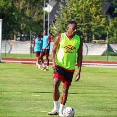Göztepe, yeni sezon hazırlıklarını sürdürdü