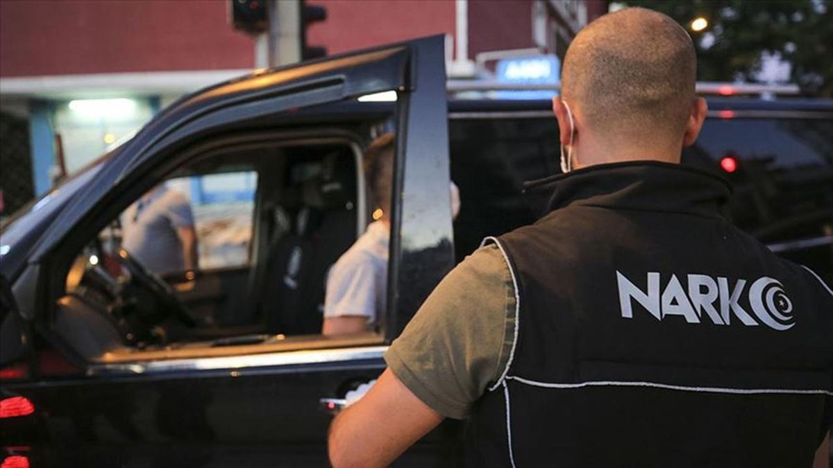 Malatya'da zehir tacirlerine darbe: Zanl�lar cezaevine g�nderildi