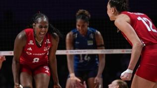 Sinead Jack Kısal'dan duygusal Türkiye mesajı