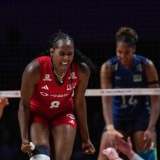 Sinead Jack K�sal'dan duygusal T�rkiye mesaj�