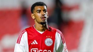 Ajax'ta Zakaria Ouazane ile yollar ayr�l�yor