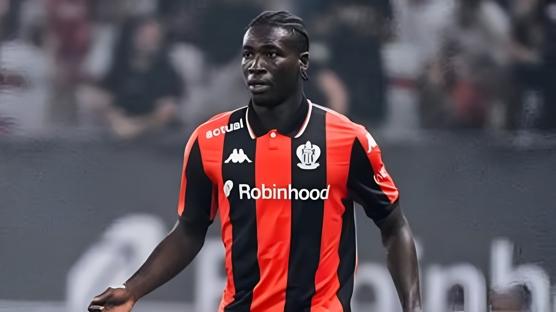Trabzonspor'dan savunmaya Ganalı stoper