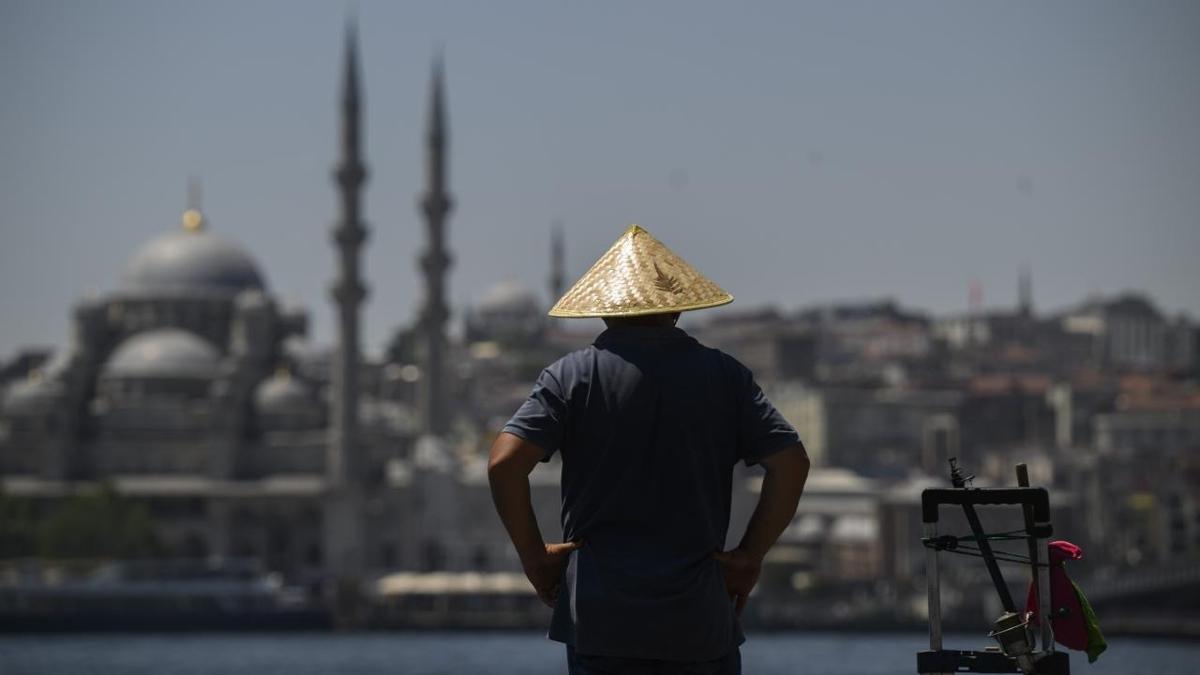 Bilim insanlar�ndan korkutan uyar�! T�rkiye'de s�cak hava dalgalar� rekor k�r�yor