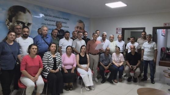CHP'de yaprak d�k�m�! Erzincan te�kilat�nda toplu istifa