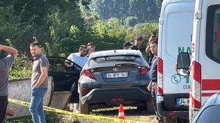 D�zce'de ��pheli �l�m: 29 ya��ndaki gen� park halindeki ara�ta cans�z bulundu