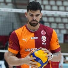 Galatasaray'da Roamy Alonso'ya yeni s�zle�me