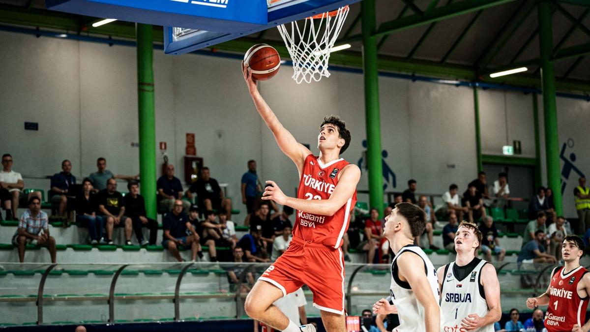 Gen� Milliler'den S�rbistan kar��s�nda kritik galibiyet!