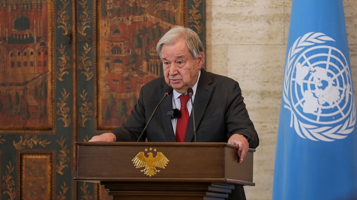 Guterres'ten �srail'e tepki: Suriye'yi kendi haline b�rak�n