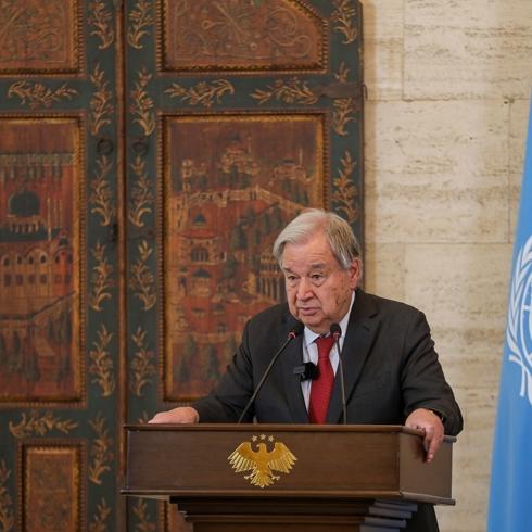 Guterres'ten �srail'e tepki: Suriye'yi kendi haline b�rak�n