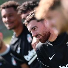 Be�ikta�, Midtjylland mesaisinde