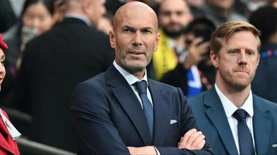Fransa'da Zinedine Zidane d�nemi ba�lad�! �lk rakibi T�rkiye